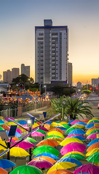 Maracaibo, ciudad de colores y cielos